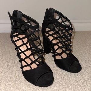 Cute Netted Shoe Republic LA Heels